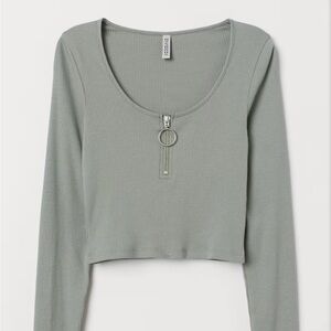 H&M Divided Khaki Green Long Sleeve Zipper Ribbed Crop Top Women’s Size Medium